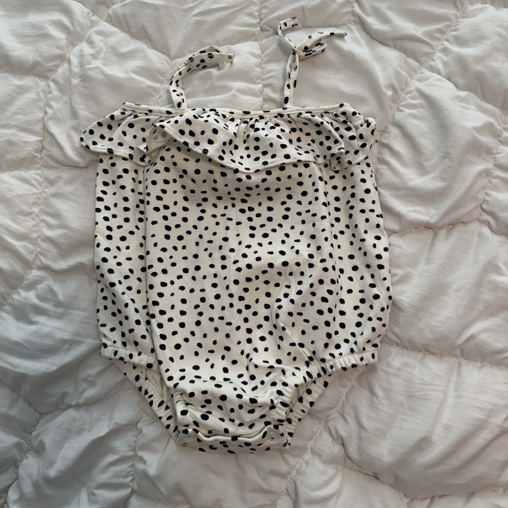 Baby girl tun tun onesie 12/18 months